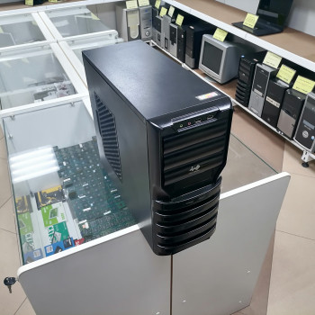 корпус InWin BW135, пустой, без б/п + ключ Windows 7