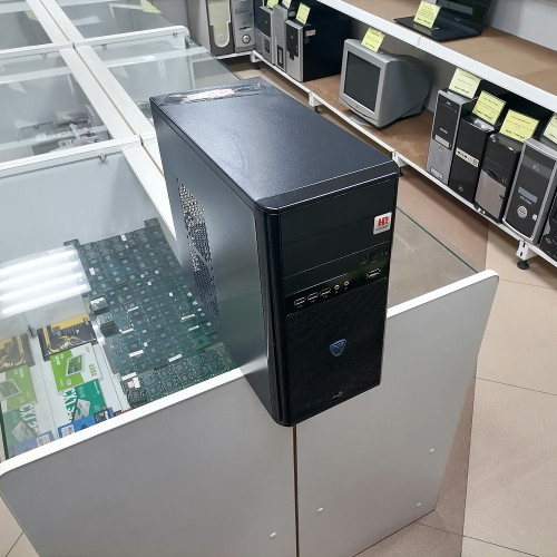 корпус AeroCool Qs-200, пустой без б/п + ключ Windows 7 Home Basic