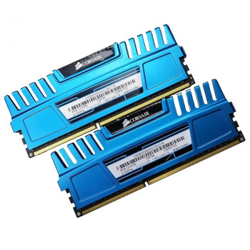 б/у ОЗУ Dimm 8Gb PC3-17000(2133)DDR3 Corsair Vengeance CMZ8GX3M2A2133C11B  (Kit 2x4Gb)