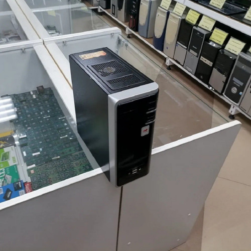 корпус mini iTX, InWin BM-643 пустой, без б/п + ключ Windows 7 Home Edition