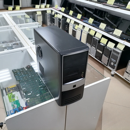 корпус InWin EAR003BRG пустой, без б/п 