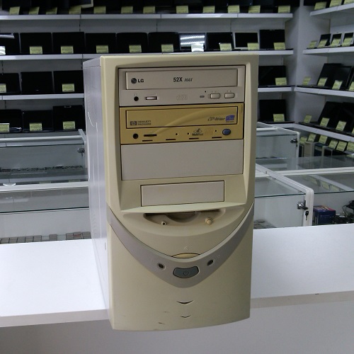 С/блок Celeron-4 1,8Ghz (478) /DDR 256Mb /HDD 80Gb /SiS-6326 /ATX 330Wt /CD-Rom /CD-ReWriter