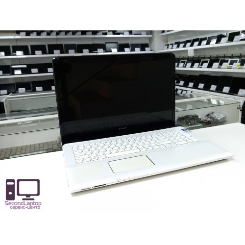 б/у Ноутбук Sony VAIO SV-E1711G1R/W