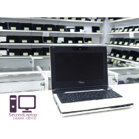 б/у Нетбук Fujitsu Amilo Mini Ui3520 (RUS-110151-001)